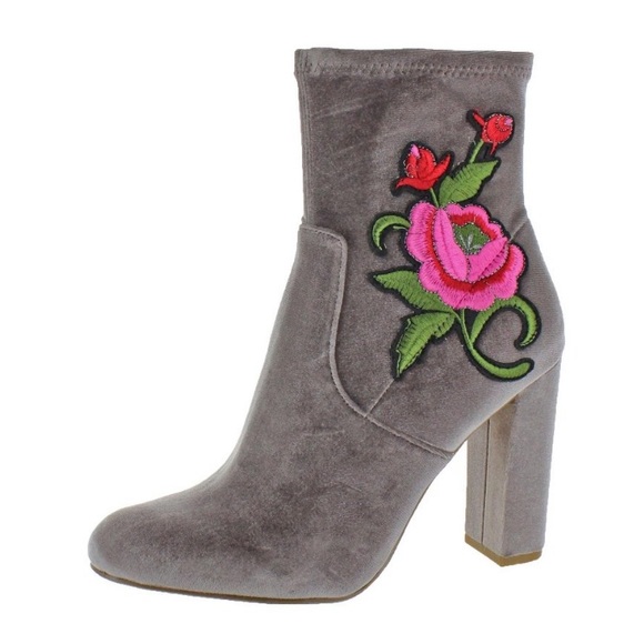 Steve Madden embroidered ankle booties - Picture 8 of 8